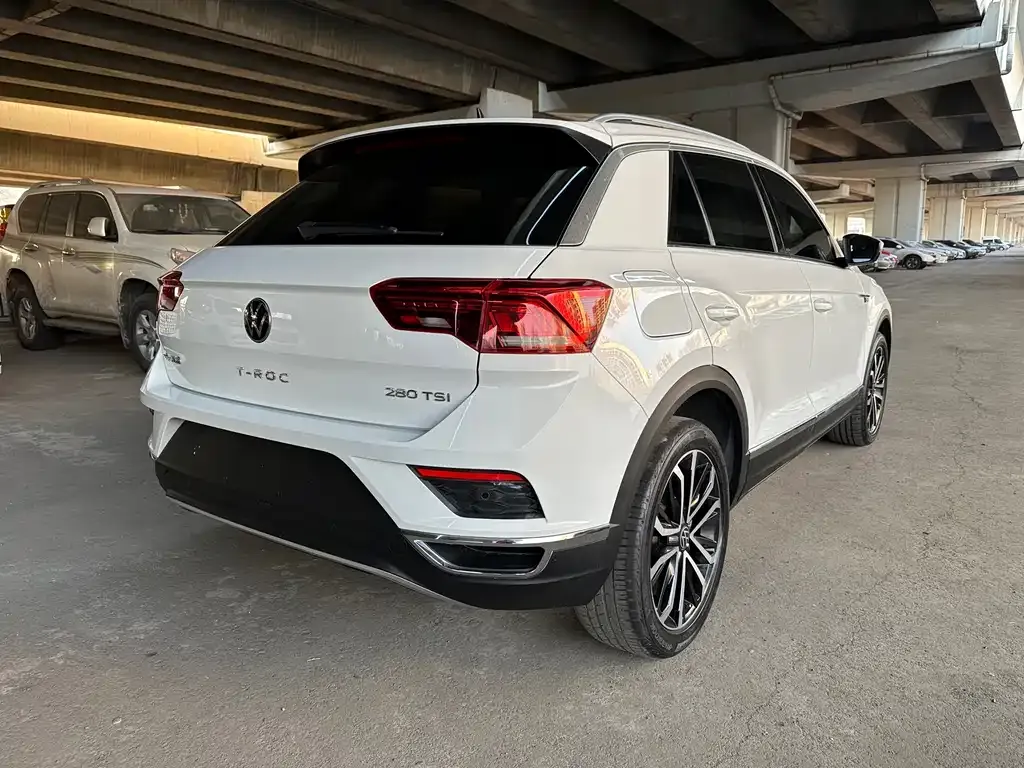 Volkswagen T-Roc 2022 из CN, фото 8