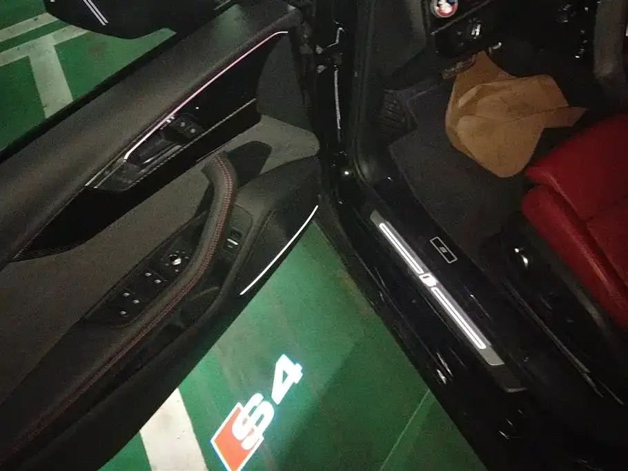 Audi S4 2024 из CN, фото 10