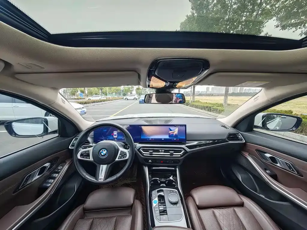 BMW i3 2023 из CN, фото 2
