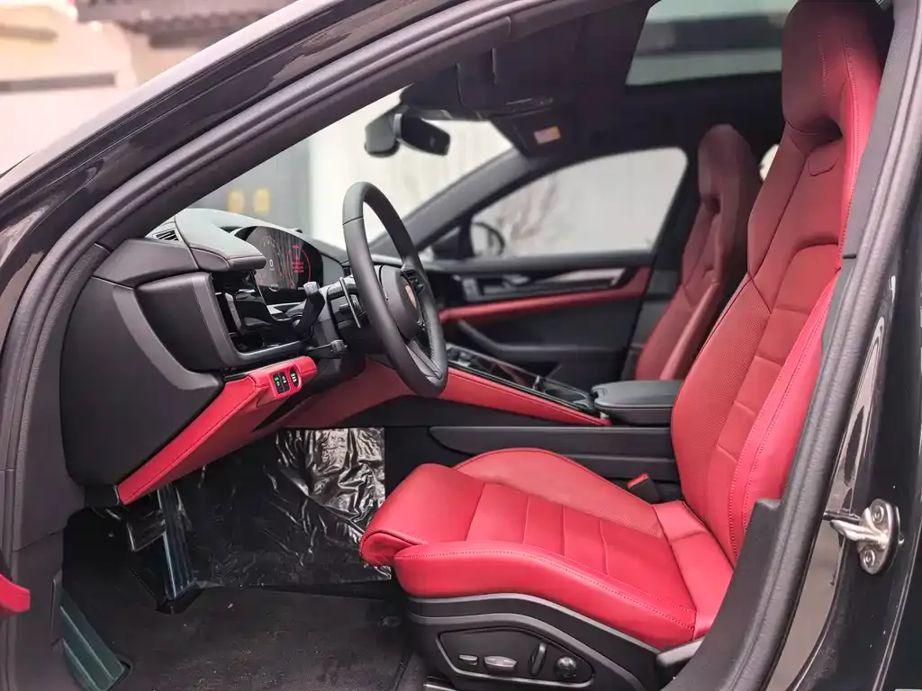 Porsche Panamera 2025 из CN, фото 6