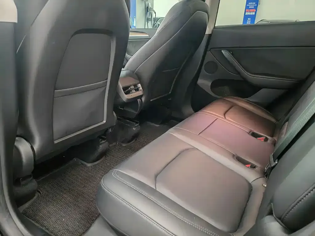 Tesla Model Y 2022 из CN, фото 4