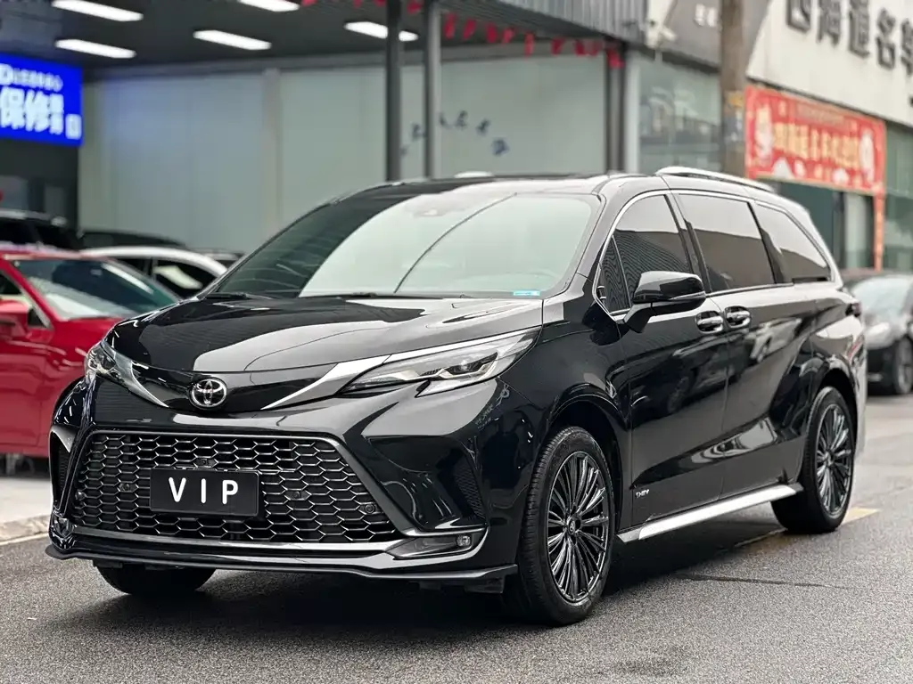 Toyota Granvia 2025 из CN, фото 1