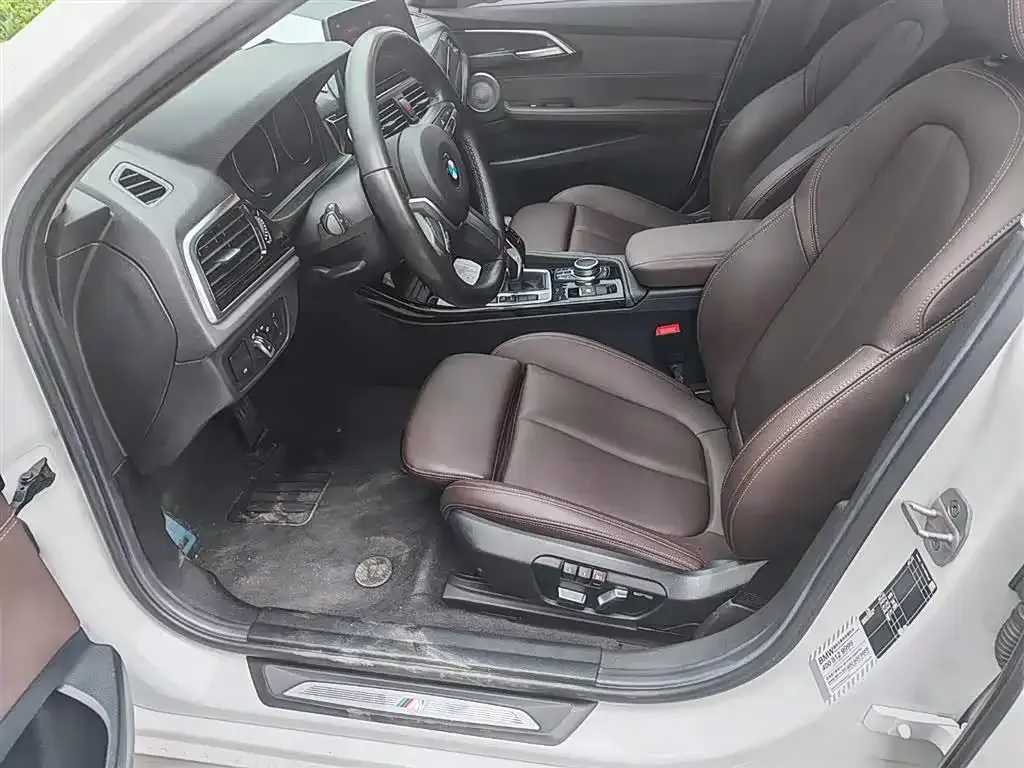 BMW 1 Series 2022 из CN, фото 2
