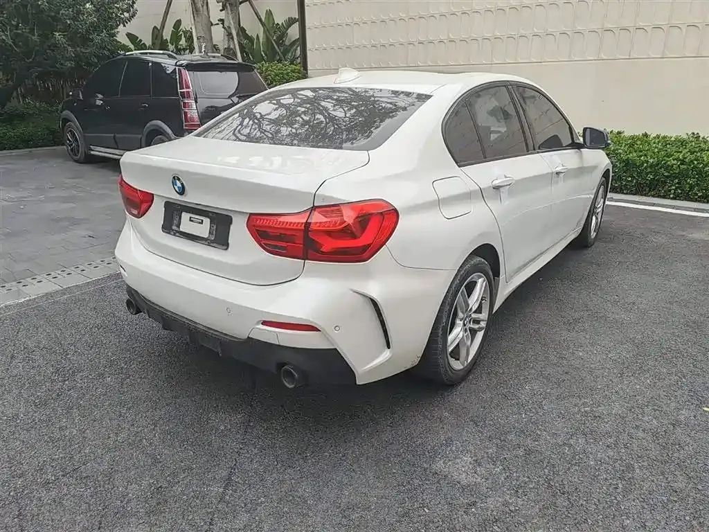BMW 1 Series 2022 из CN, фото 8
