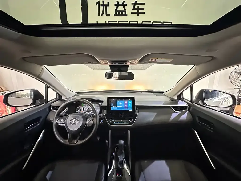 Toyota Corolla Cross 2022 из CN, фото 6