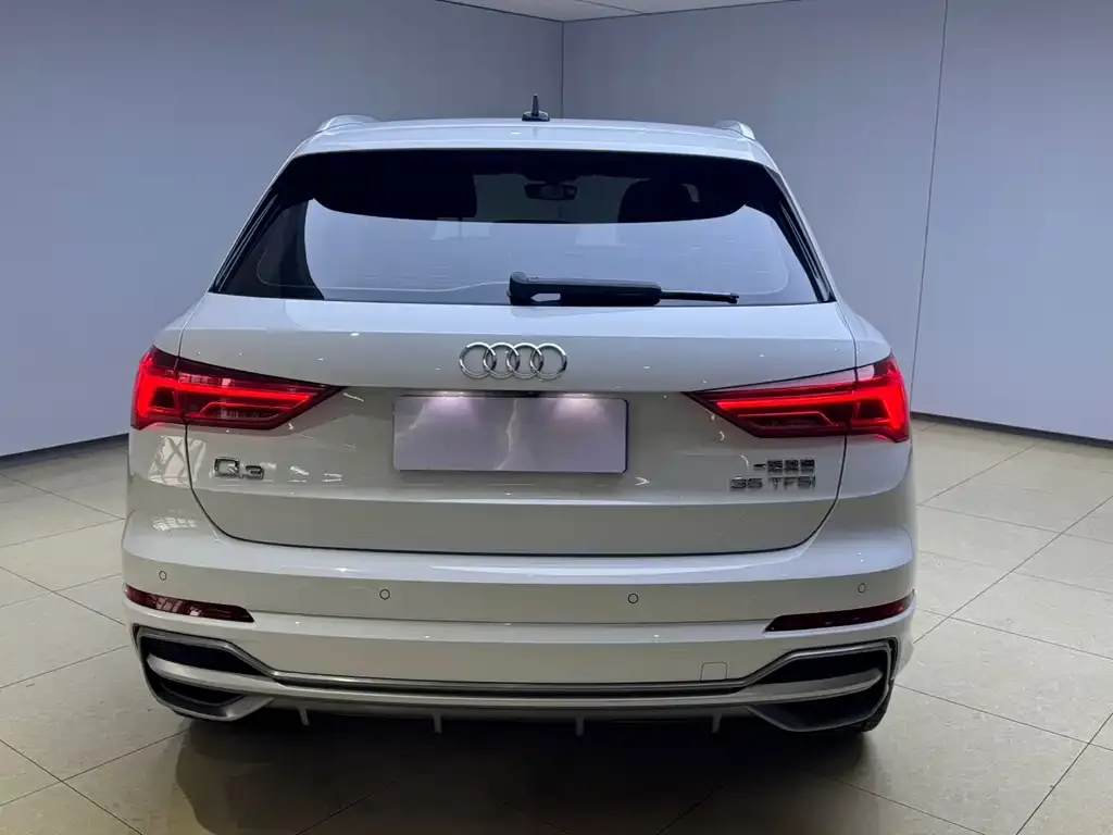 Audi Q3 — фото 4