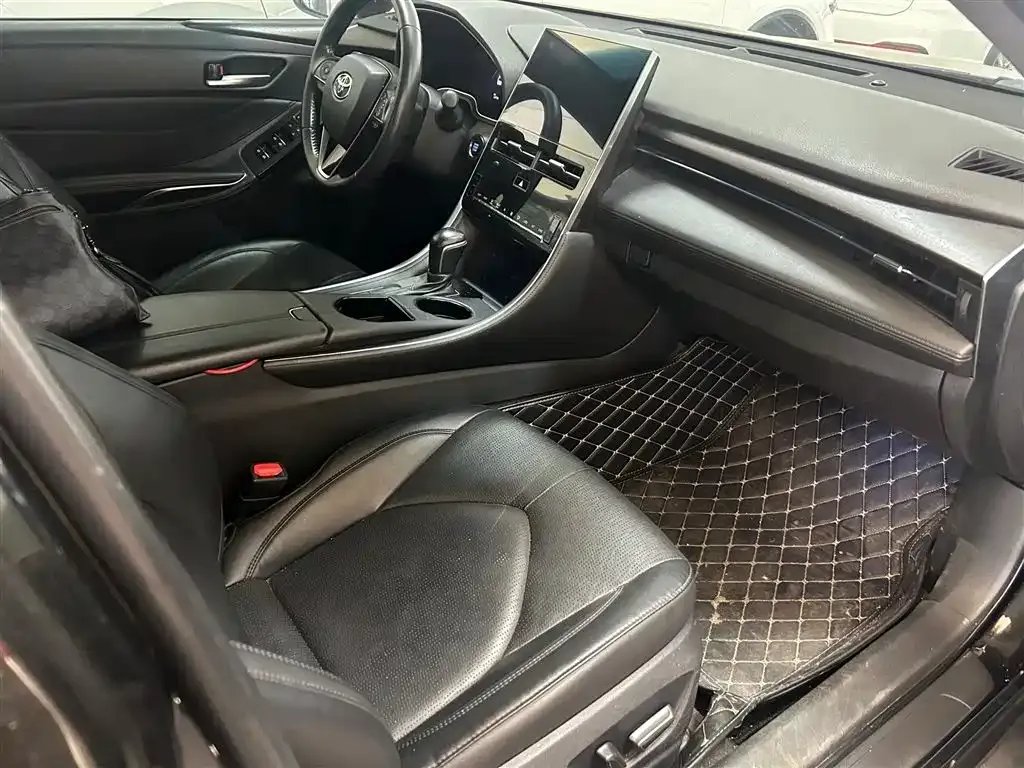 Toyota Avalon 2023 из CN, фото 4