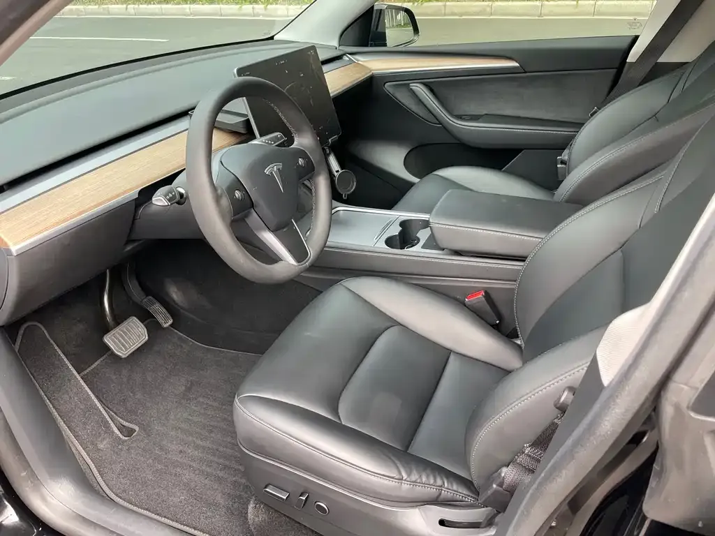 Tesla Model Y 2022 из CN, фото 10