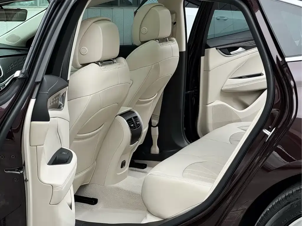 Buick LaCrosse 2022 из CN, фото 3