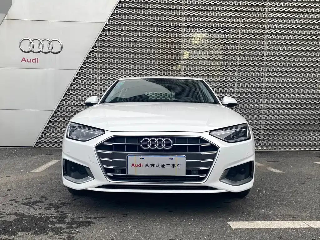 Audi A4L 2021 из CN, фото 7