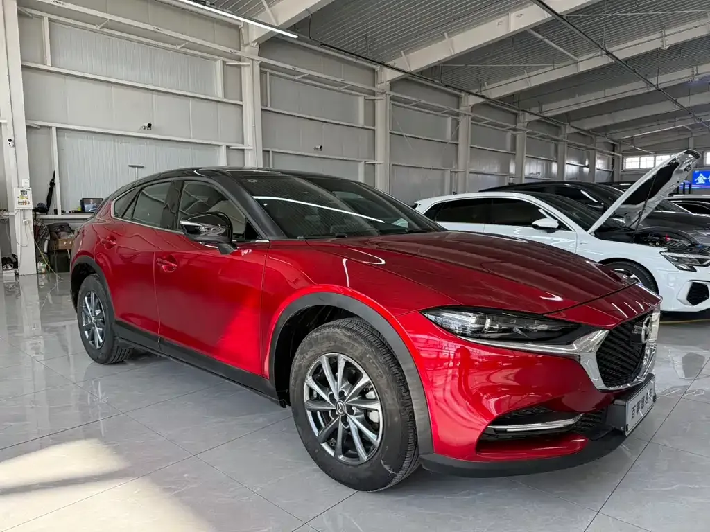 Mazda CX-4 2022 из CN, фото 2