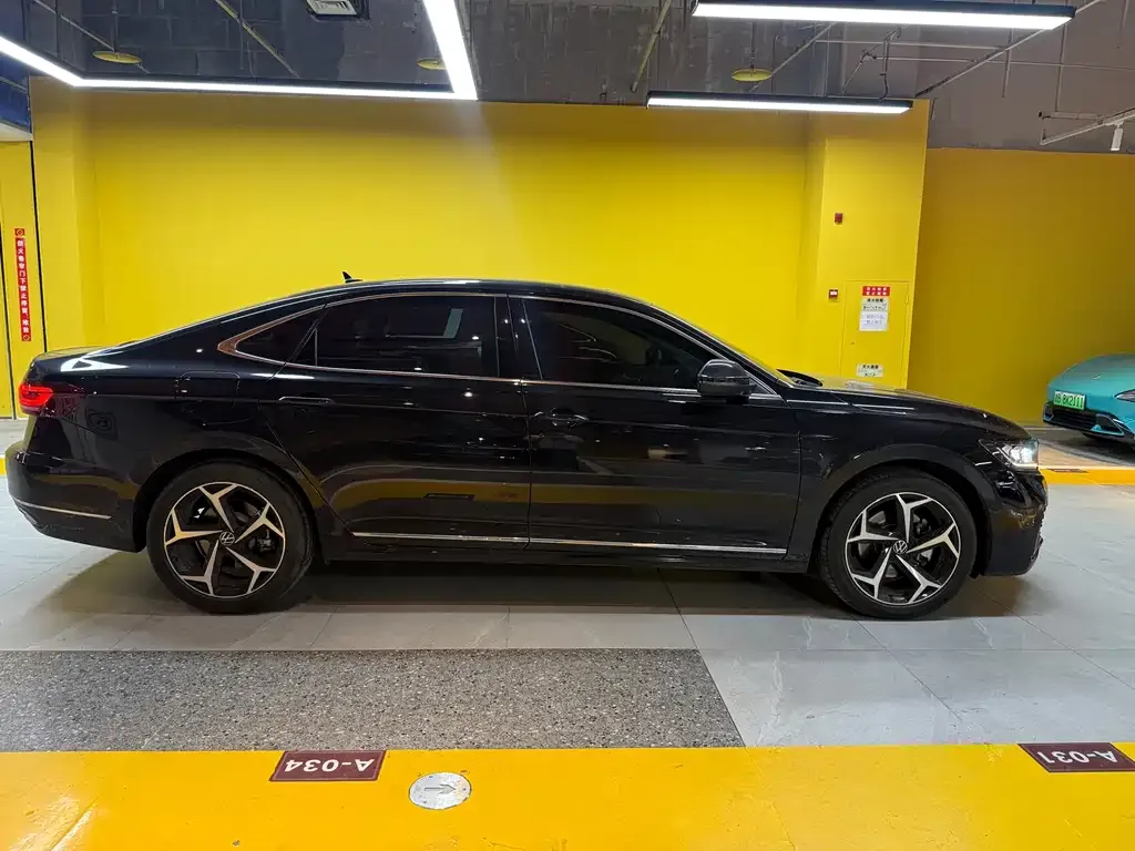 Volkswagen Passat — фото 2