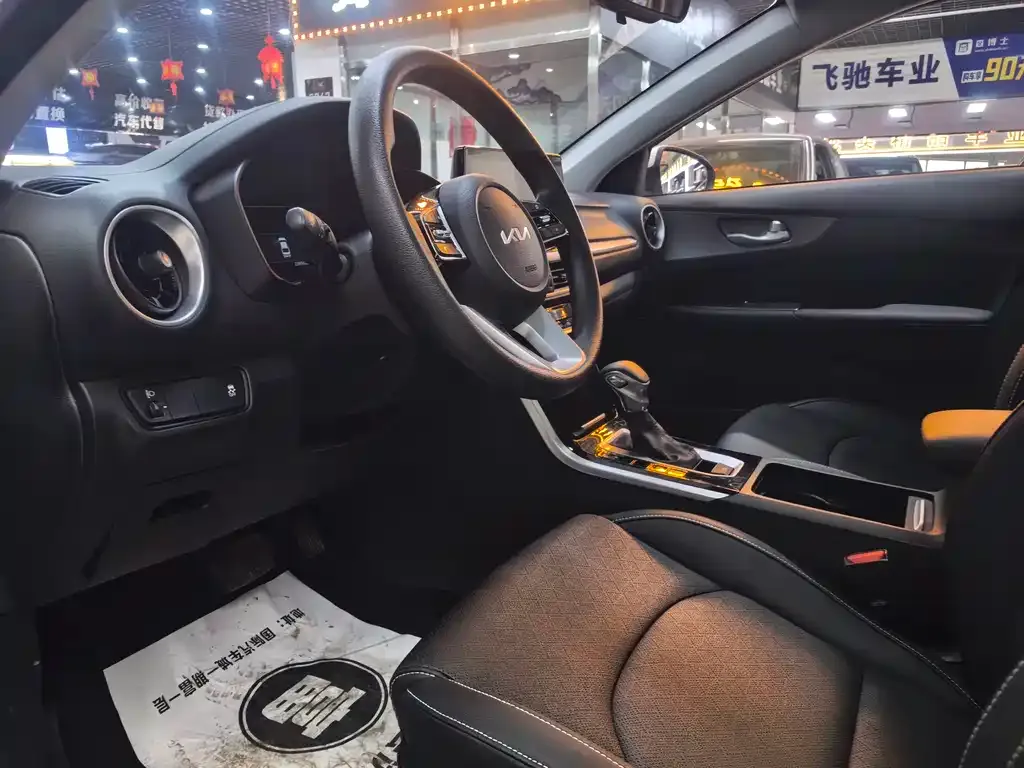 Kia K3 2022 из CN, фото 8