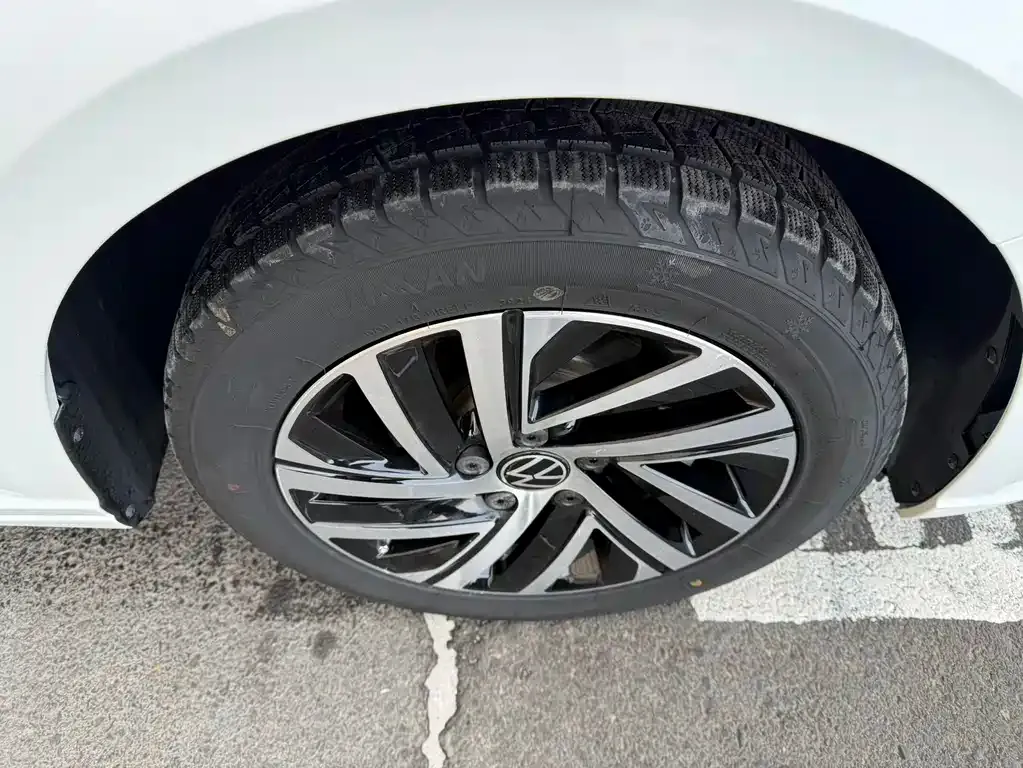 Volkswagen Lavida 2022 из CN, фото 3
