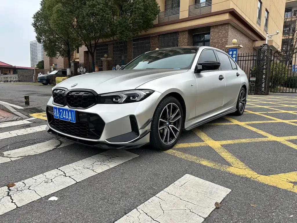 BMW 3 Series 2024 из CN, фото 1