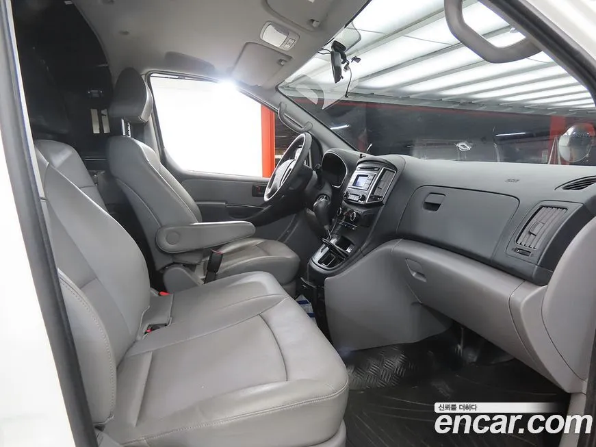 Hyundai Starex 2021 из KR, фото 6