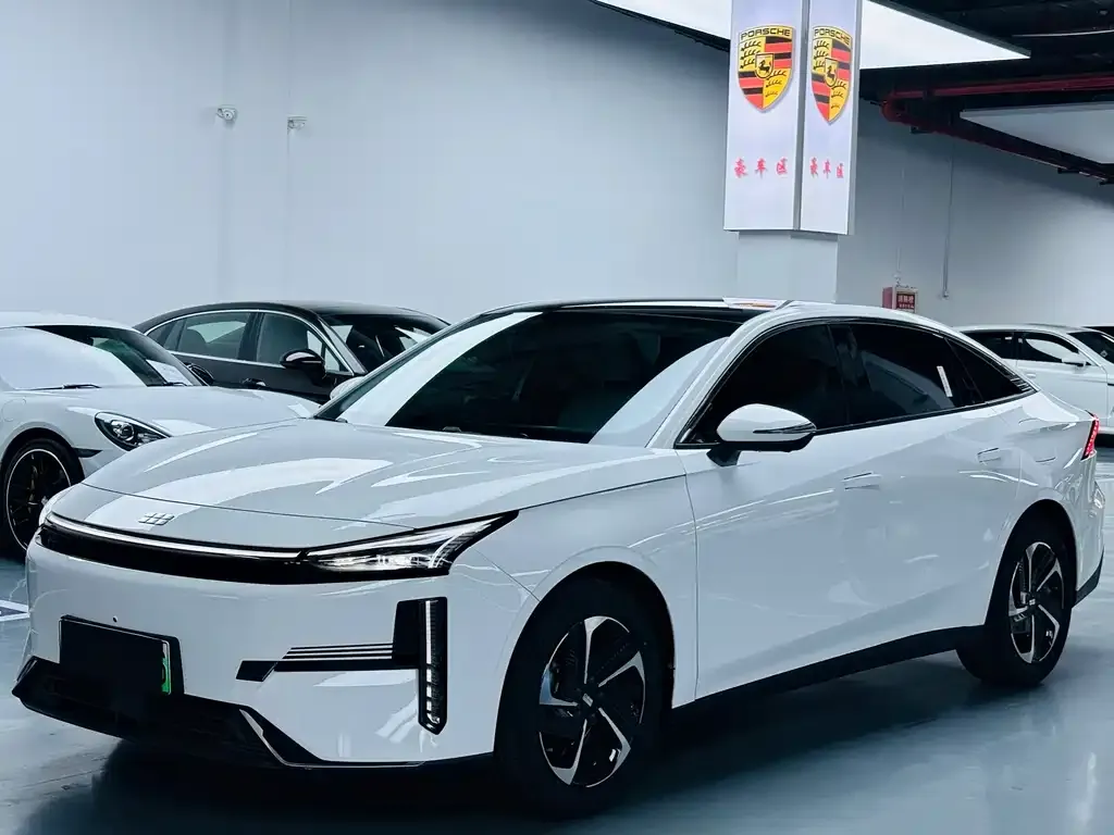 Geely Galaxy L6 2024 из CN, фото 1