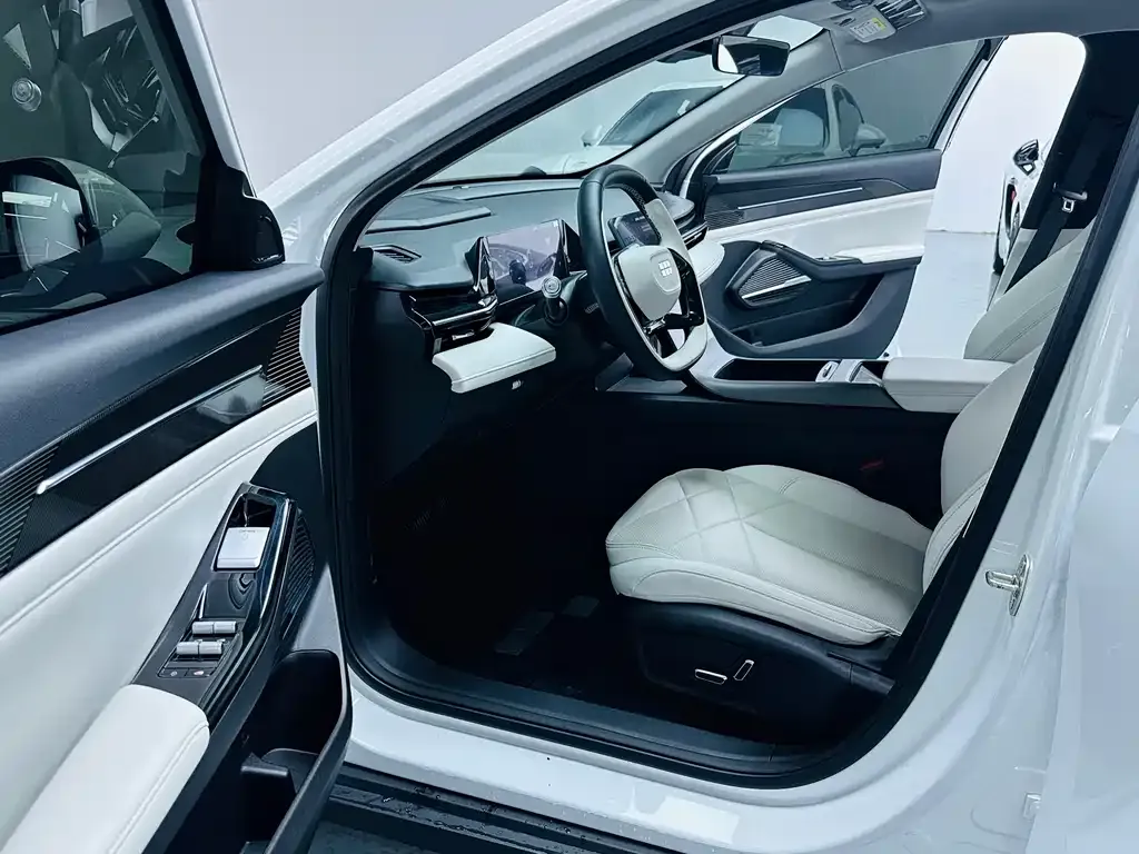Geely Galaxy L6 2024 из CN, фото 6