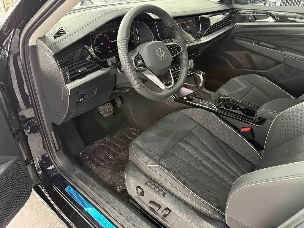 Volkswagen Passat — фото 4