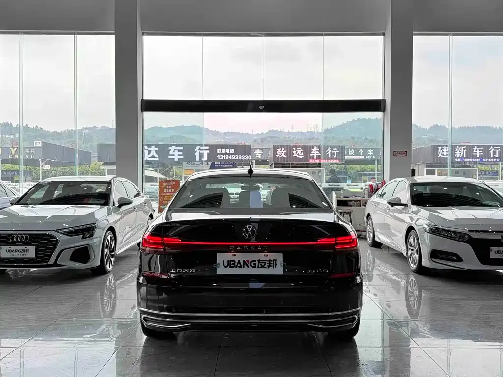 Volkswagen Passat — фото 9