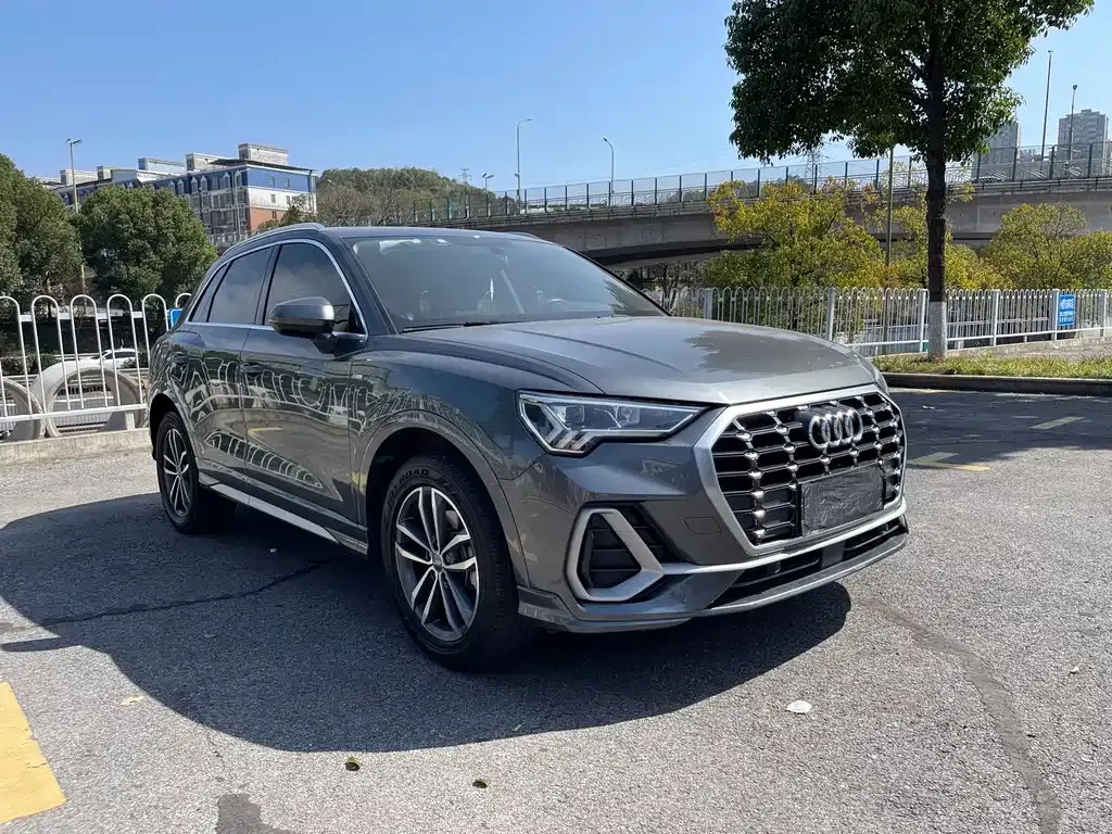 Audi Q3 2021 из CN, фото 10