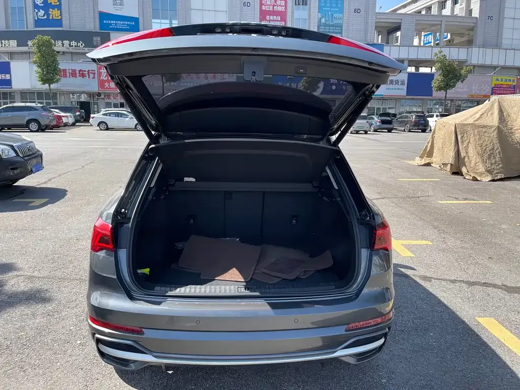 Audi Q3 2021 из CN, фото 5
