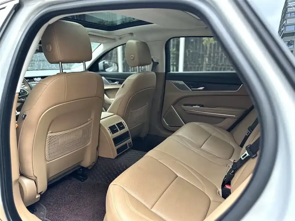Jaguar XFL 2024 из CN, фото 5