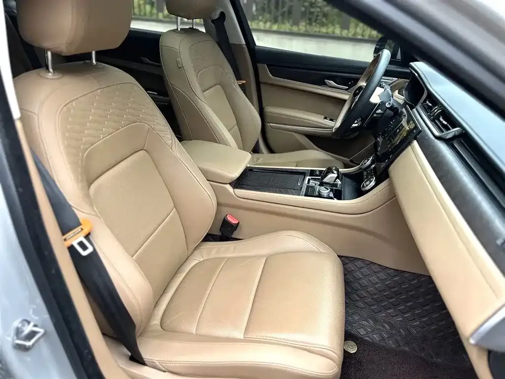 Jaguar XFL 2024 из CN, фото 2