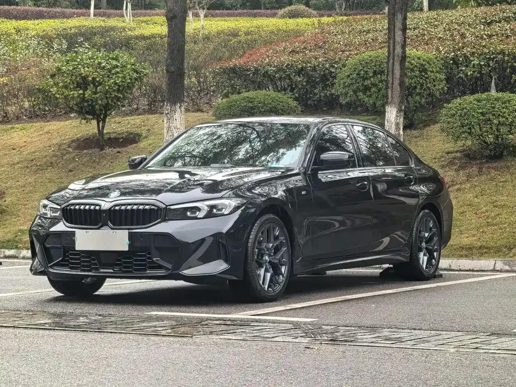 BMW 3 Series 2024 из CN, фото 1