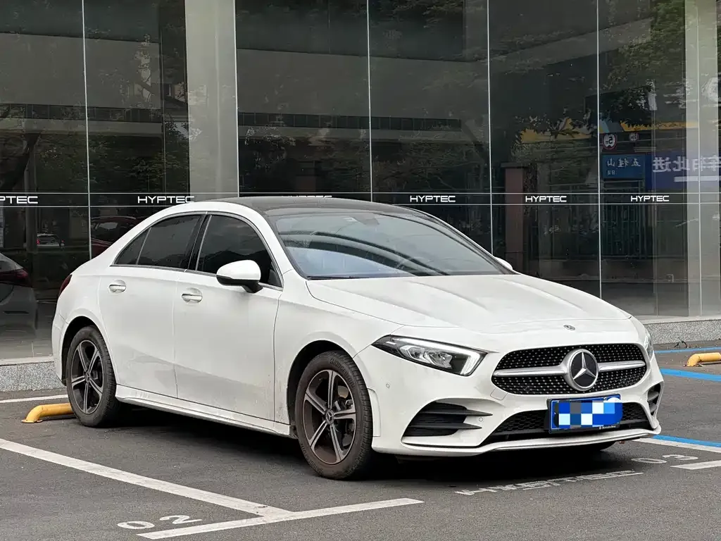 Mercedes-Benz A-Class — фото 6