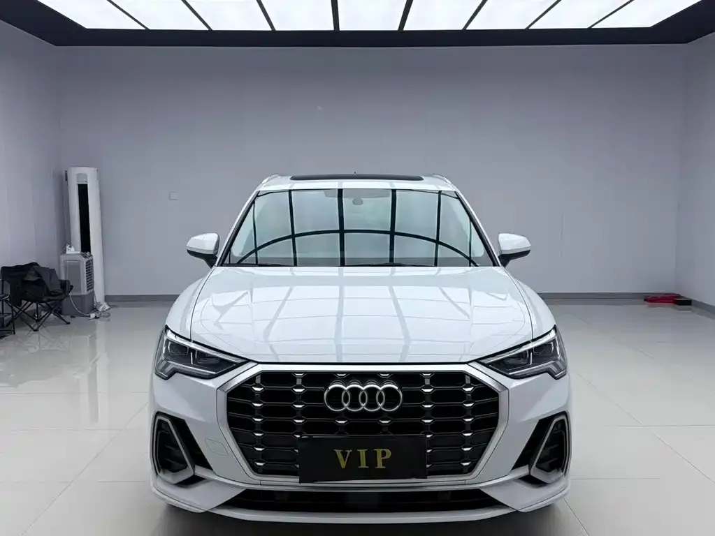 Audi Q3 — фото 2