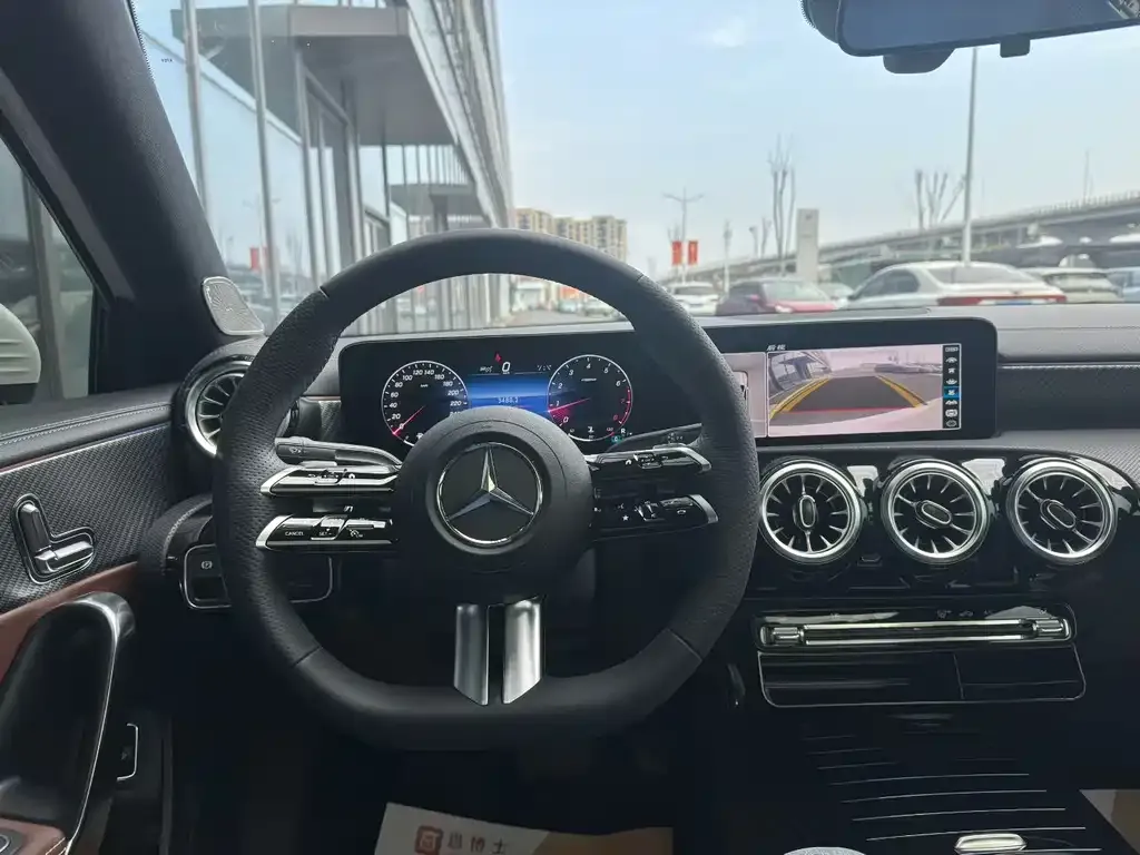 Mercedes-Benz A-Class 2024 из CN, фото 2