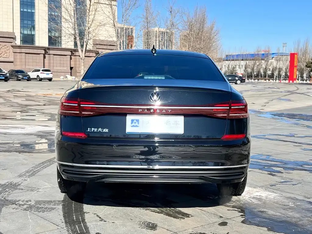 Volkswagen Passat — фото 9