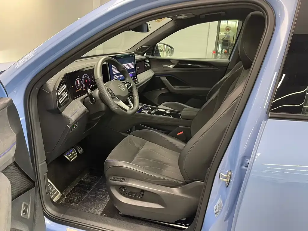 Volkswagen Tiguan L 2024 из CN, фото 8
