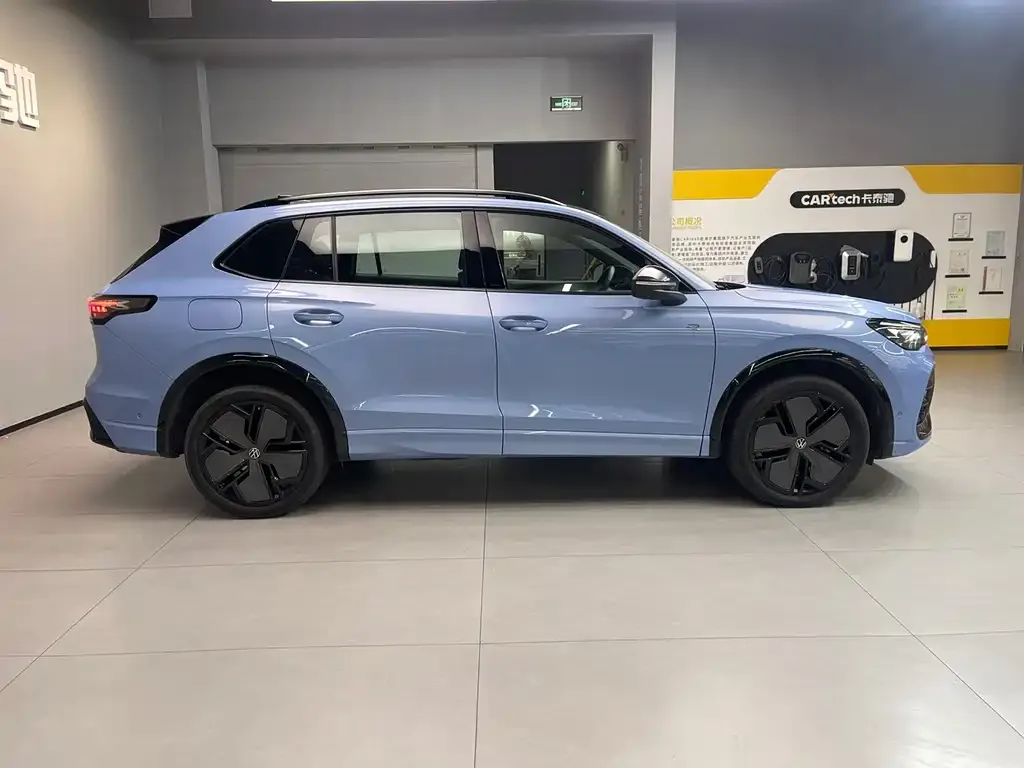 Volkswagen Tiguan L 2024 из CN, фото 9