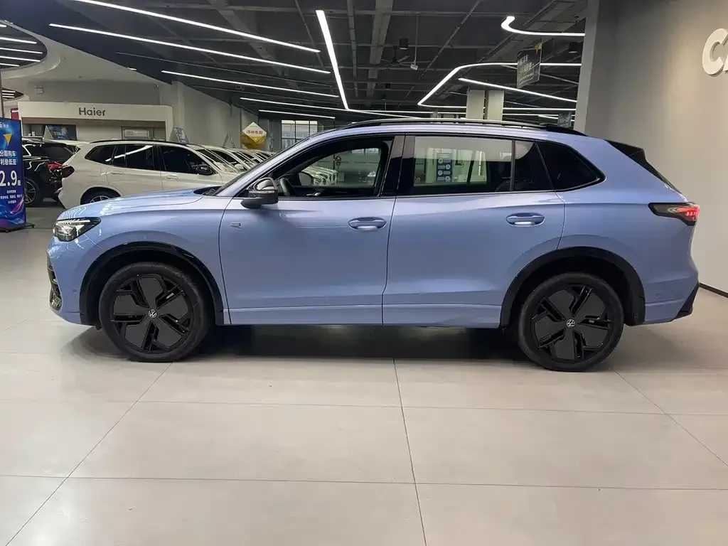 Volkswagen Tiguan L 2024 из CN, фото 10