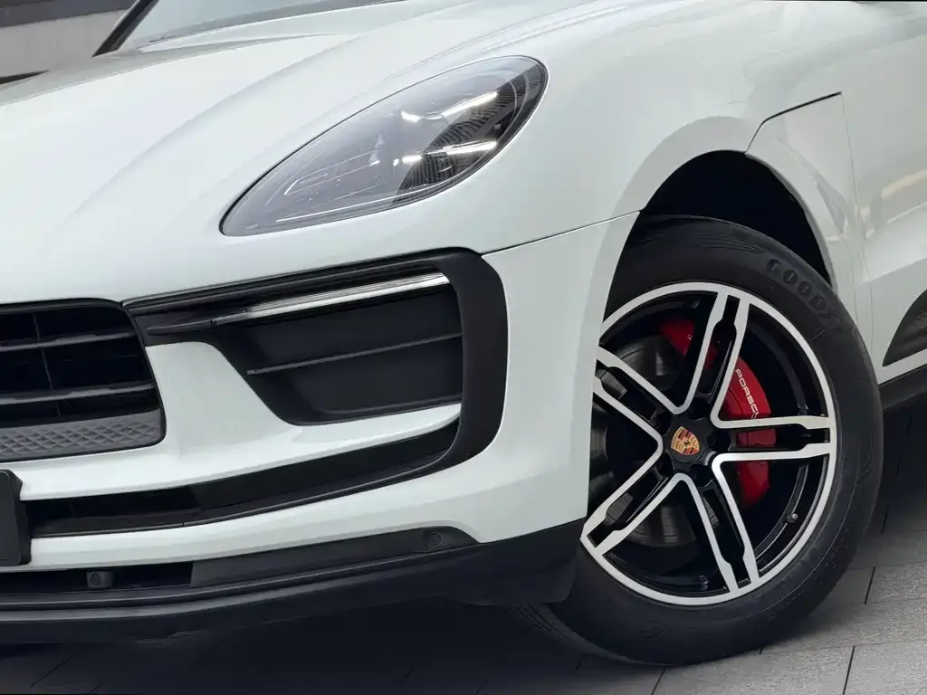 Porsche Macan 2022 из CN, фото 2