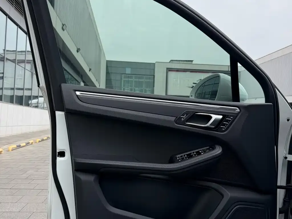 Porsche Macan 2022 из CN, фото 6