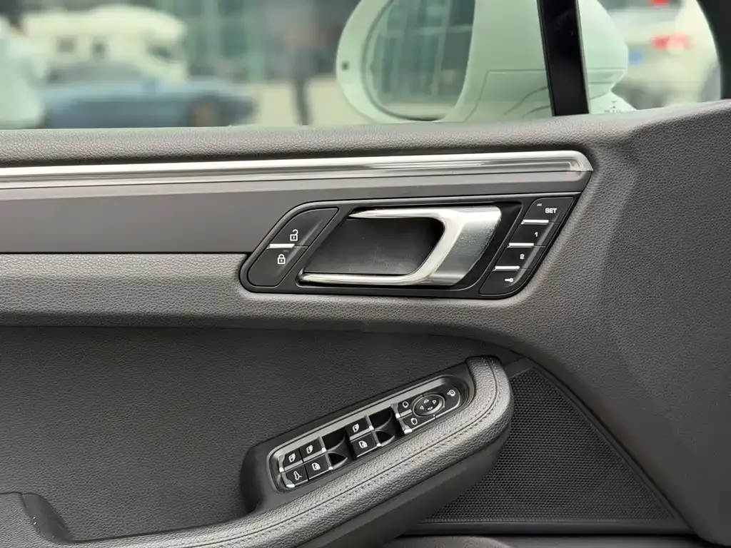 Porsche Macan 2022 из CN, фото 10
