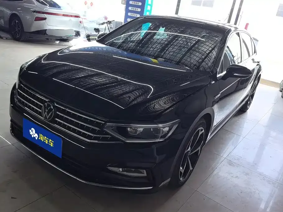 Volkswagen Magotan 2023 из CN, фото 1