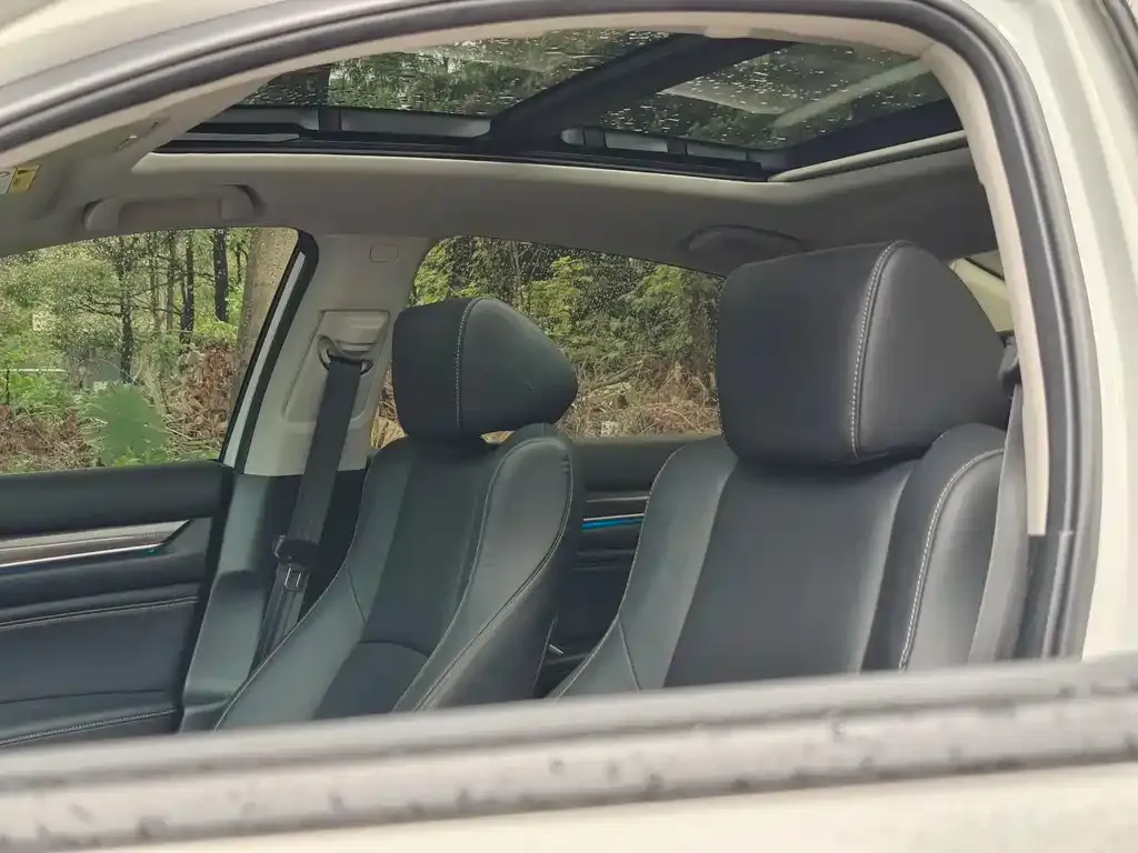 Honda Accord — фото 2