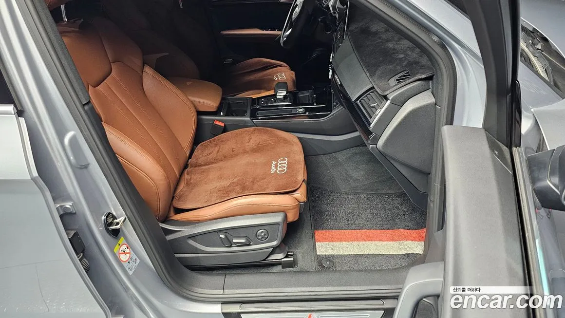 Audi Q5 2022 из KR, фото 7