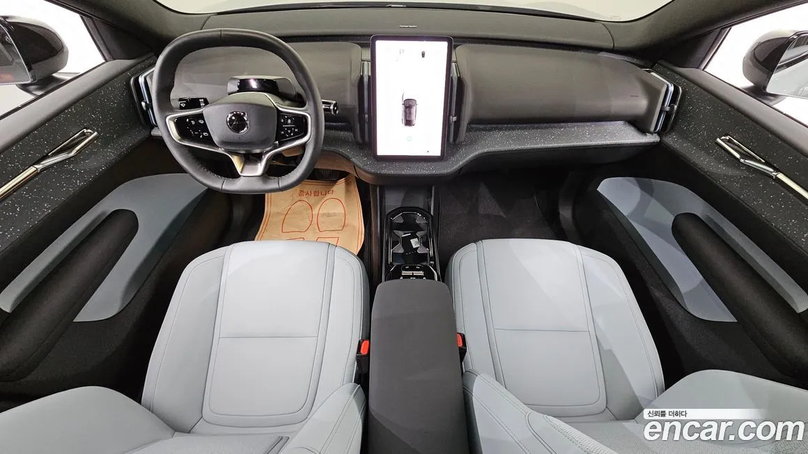 Volvo EX30 2025 из KR, фото 4