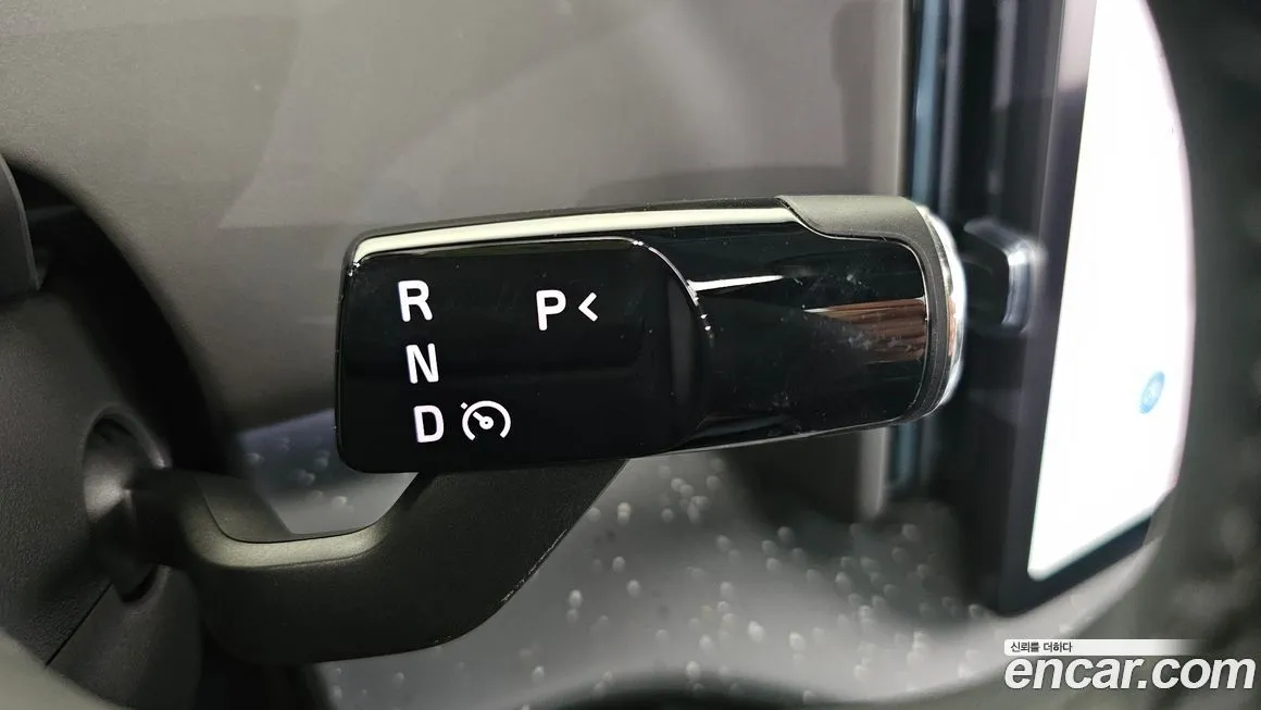 Volvo EX30 2025 из KR, фото 8