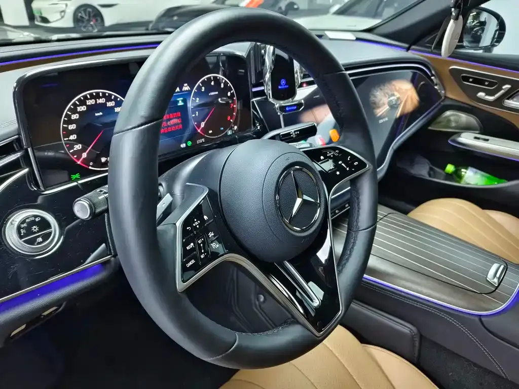 Mercedes-Benz E-Class 2024 из CN, фото 10