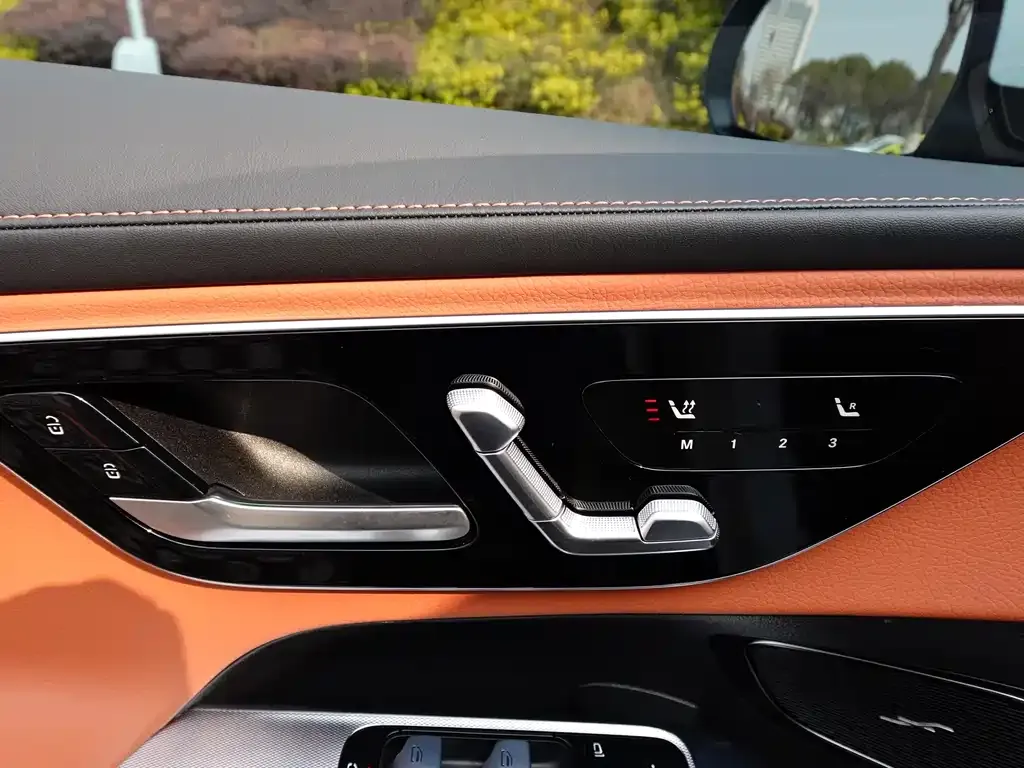 Mercedes-Benz GLC 2023 из CN, фото 5