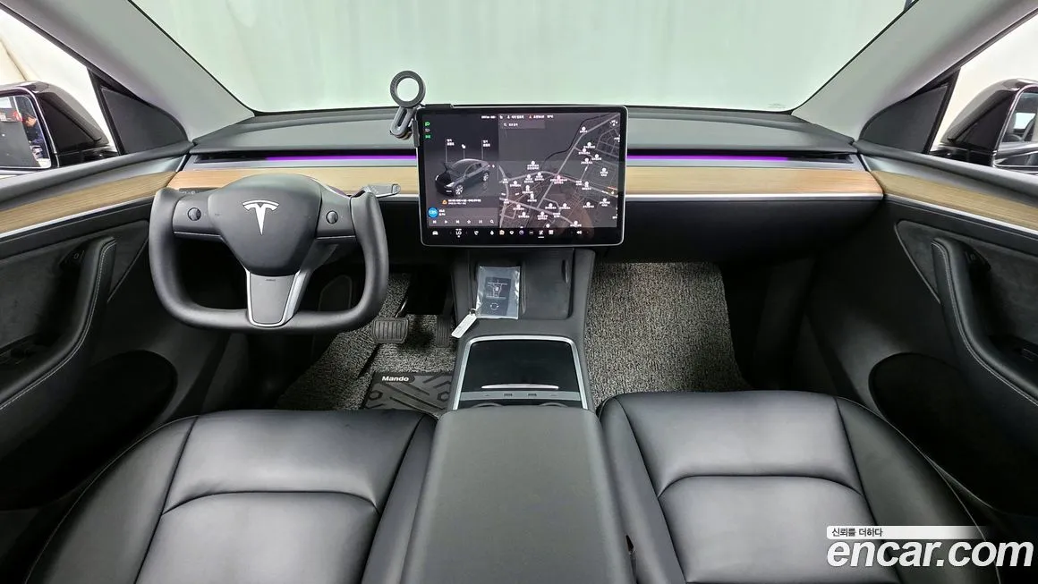Tesla Model Y — фото 9