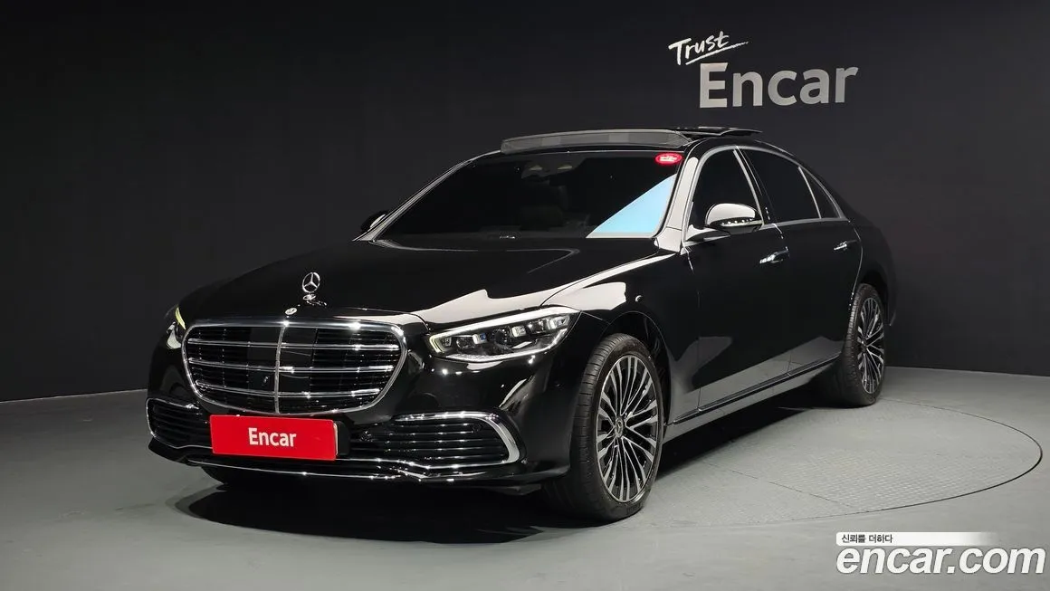 Mercedes-Benz S-Class — фото 1