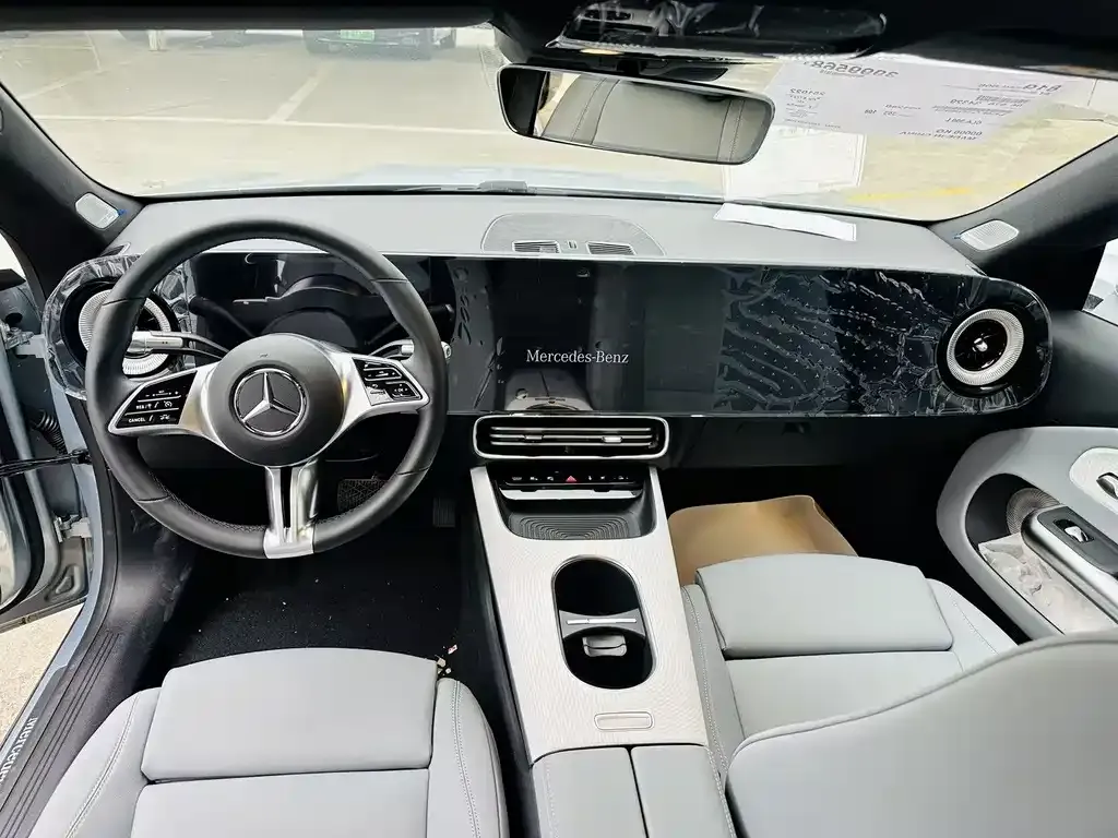 Mercedes-Benz CLA PHEV 2025 из CN, фото 3
