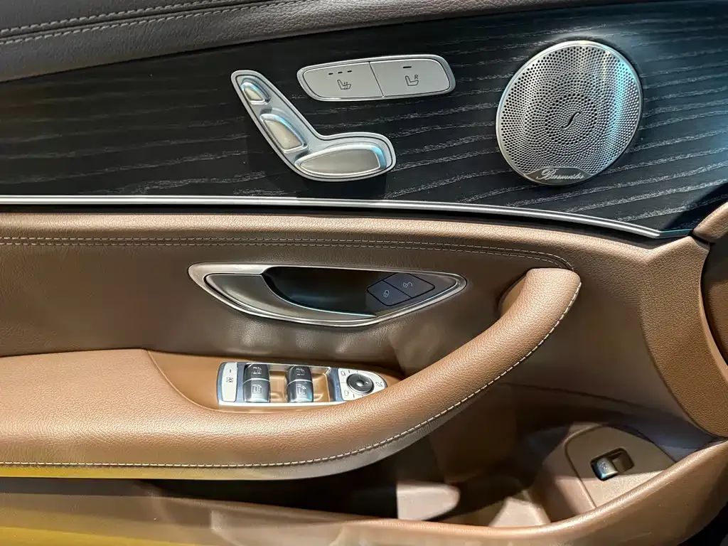 Mercedes-Benz E-Class 2022 из CN, фото 10